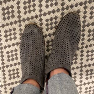 Lucky Brand gray booties